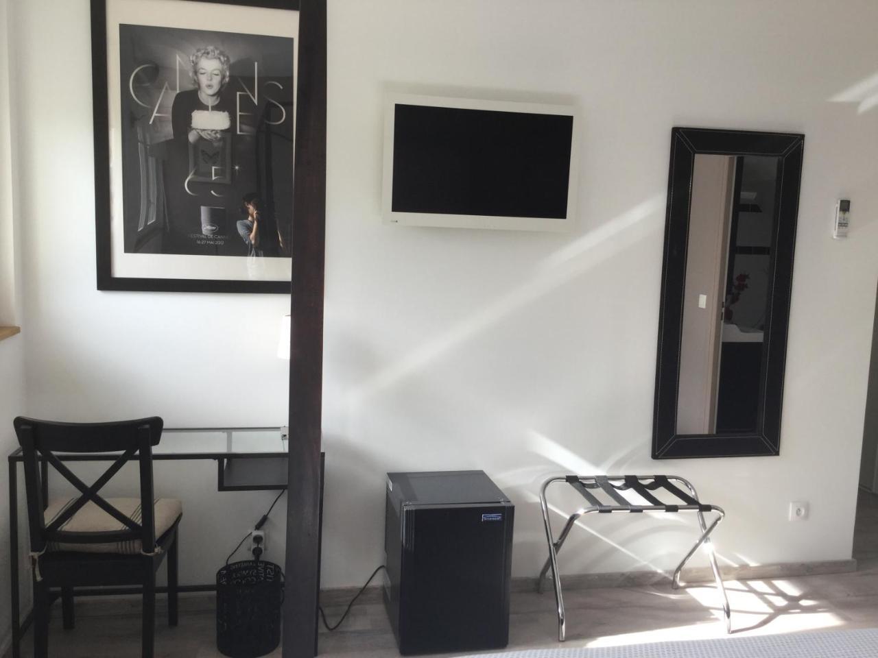 Bed and Breakfast La Ressource Fontguenand Экстерьер фото